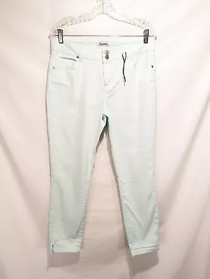 1413-NWOT D. Jeans Stretch Mid Rise Cropped Skinny Jeans Mint Green Size 10 • $17.95