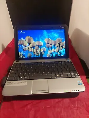 Medion Akoya E1210 Laptop Netbook Windows Xp  • £35