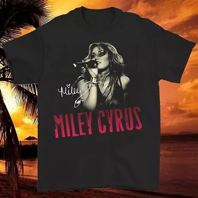 Miley Cyrus Wonder World Tour Black Signature T Shirt Cotton New • $16.99