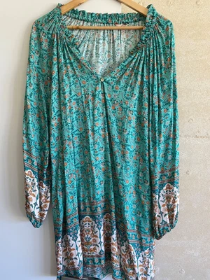 $45 • Buy Arnhem Fleetwood Dress Size 10