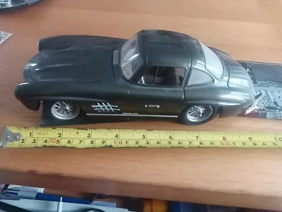 Mercedes-Benz 300 SL Germany Sport Car Model Diecast Toy 1:34  • £3