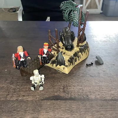 Mega Bloks Pirates Of The Caribbean Figures Lot Of 3 Plus Extras • $14.99