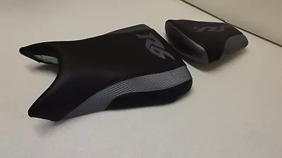 YAMAHA 06/07/08/09 YZF R6s BLACK/GREY CUSTOM FRONT & REAR SEAT COVERS R6 03-05 • $87