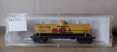 N Scale Micro Trains 39' Shell Oil Company Single Dome Tank Car 65090/1 Rd#... • $15