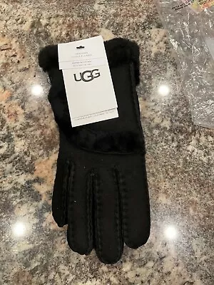 Womens UGG Black Gloves Sheepskin Size Small • $85