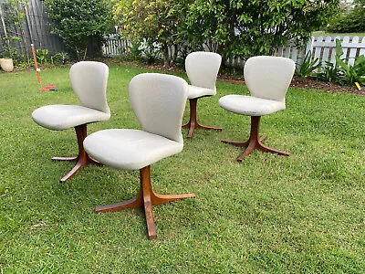 $400 • Buy Stunning Retro Vintage Mid Century CATT Dining Chairs