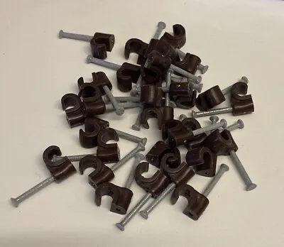 £2.29 • Buy TradeFix Round Brown Cable Clips 6mm With Fixing Nails - Packs Of 100