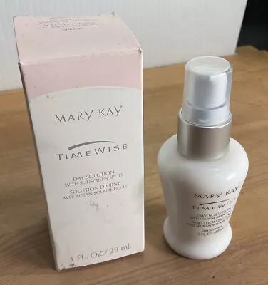 Mary Kay Timewise Day Solution Sunscreen SPF 25 1 Oz. #002326 EXP 11/06NEW NIB • $9.85