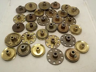 Gilbert Erector Set Lot Of 30 Gears Pulleys & Discs Brass Plated Steel  • $13.50