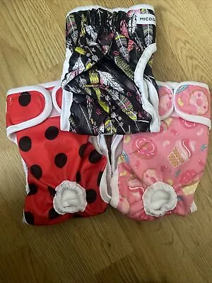 MicooyoReusable Female Dog Nappies 3 Pack Super Absorbent WashableSize SNEW • £11.99