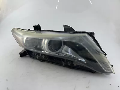 OEM | 2013 -- 2016 Toyota Venza HID Xenon Headlight (RIght/Passenger) • $549.99