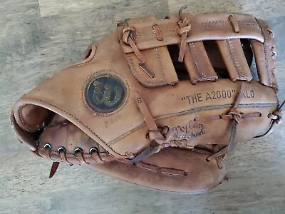 Vintage Brown Leather Wilson THE A2000 XLO Baseball Glove Made In Japan RHT • $99.99