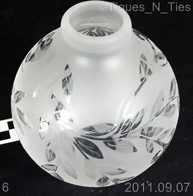 Beautiful Vandermark Signed Etched Crystal Art Glass Ball Vase (DD) • $48.95