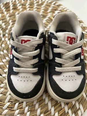 DC Shoes Toddlers Size 6 • $10