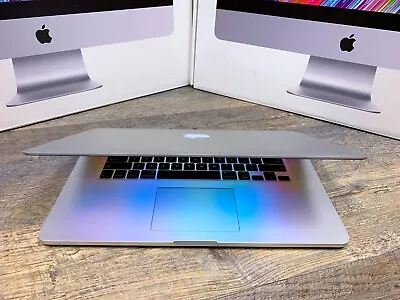 Apple MacBook Pro 15'' (1TB SSD Intel Core I7-4870HQ 3.70 GHz 16GB) Laptop • $499
