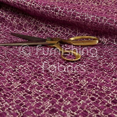 £149.99 • Buy Quality Weight Pink Colour Chenille Upholstery Furnishing Fabric Stone Pattern
