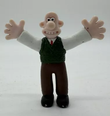 VTG 1989 Wallace & Gromit The Wrong Trousers - Green Sweater Mini Figure Toy 2  • £5