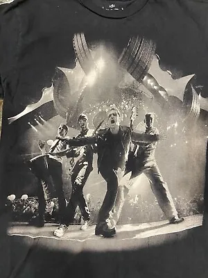 U2 360 2011 Tour Concert T-Shirt Bono  Small • $15