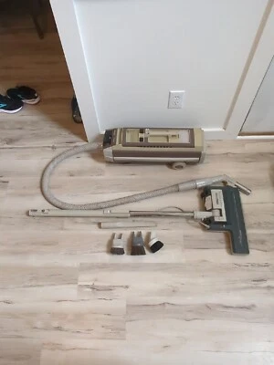$119.99 • Buy Vintage Electrolux Model 1521 Vacuum Cleaner Set - Tested Works With Accessories