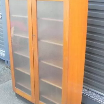 $395 • Buy Mid Century Modern Cressy Furniture 2 Door Frosted Glass Bookcase