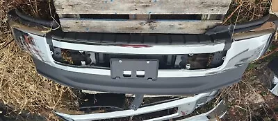 2017 - UP Ford Super Duty F450 F550 Factory Chrome Front Bumper NO FOG  • $439.95