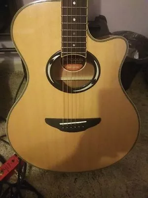 Yamaha Apx500 Electro Acoustic Guitar Built-in Tuner • $300