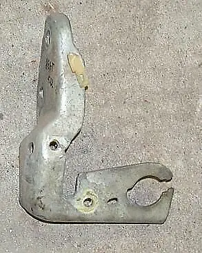 86 - 93 Mustang 5.0 Throttle Bracket GT V8 LX 87 88 89 90 91 92 • $41