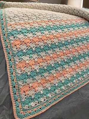 Vtg Crochet Knit Blanket ‘80s Throw Pastel Peach & Aqua Seashells Handmade • £47.23