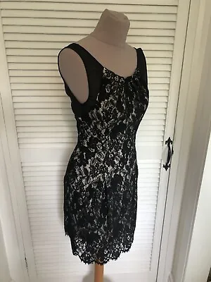 Karen Millen Signature Black French Cutwork Lace Dress Ivory Lining Uk 8 New • £19.95