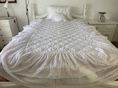Vintage Bianca White Broderie Anglaise Lace Quilted Single Bedspread Set • £48.89