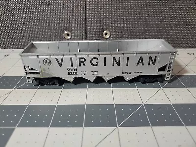 HO Scale Virginian VGN 2610 Open 4 Bay Silver Hopper Train Car • $8.20