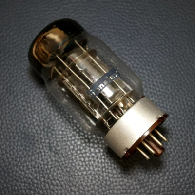$499 • Buy 1 Genelax Early Type Kt88 Audio Tube Top O Getters Made In England / 6550