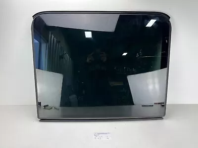 2018-2023 Volkswagen Tiguan Se Rear Sun Roof Glass Factory Moon Roof Top Oem • $303.99