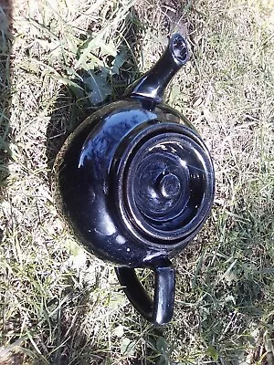 VINTAGE Heavy Black Enamel Over Red Clay Squat Teapot With Lid • $9.99