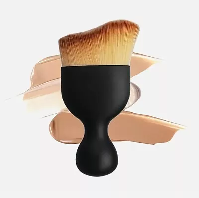 Kabuki Foundation Powder Brush  • $10.98