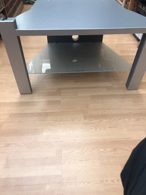 £11 • Buy Glass Tv Cabinet