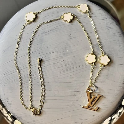 $68 • Buy Louis Vuitton Charm On White Flower Cutout Necklace