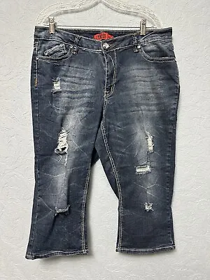 ZanaDi Size 18W Jeweled Distressed Jean Capris Contrast Stitching Bling L30 • $20.97