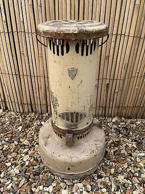 Vintage Cream Valor 625 Paraffin Oil Space Heater Shed Garage Greenhouse • £75