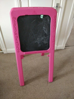 £5 • Buy Early Learning Centre Extendable Double-Sided Easel USED + Chalkboard Eraser