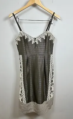 Anthropologie  Moulinette Soeurs Embroidered Dress Green Cream Size 2 • $25