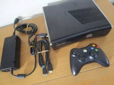 Microsoft Xbox 360 Slim Black Wi-Fi Console 250GB Controller + Cables Xbox 360 • $129