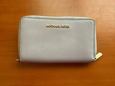 Michael Kors Purple Wallet Women • $19.99