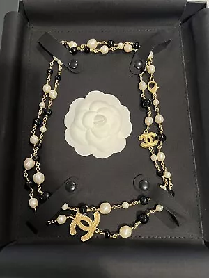 Rare Authentic Chanel Black And Cream Pearl Gold Tone CC Long Classic Necklace • £1650