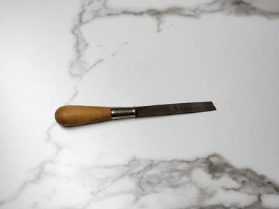 $13 • Buy Vintage 9  Hand File Tool Wooden Handle