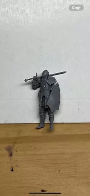 Medieval Knight Miniature 28mm D&D • $5.50