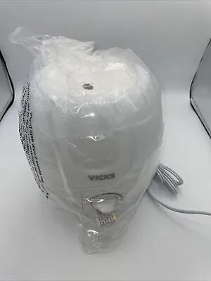 Vicks Filter-Free 3 In 1 SleepyTime Humidifier Diffuser Night Light - OPEN BOX • $23
