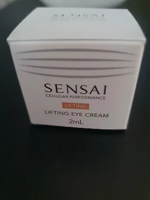 SENSAI CELLULAR PERFORMANCE LIFTING EYE CREAM 3 TUBE 2ml Total 6ml)  • £24.72