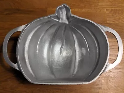 Martha Stewart 3D Pumpkin Cake Pan Mold Footed Cast Aluminum Halloween Baking • $24.99