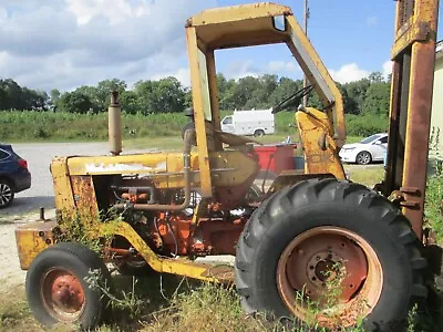 Case 580CK Rough Terrain Fork Lift • $1595